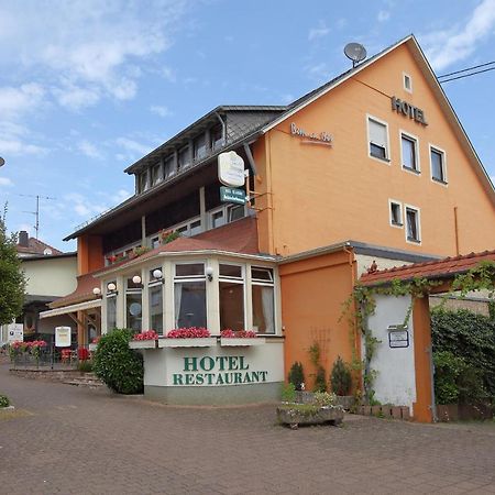 Hotel Schinderhannes Weiskirchen Eksteriør billede