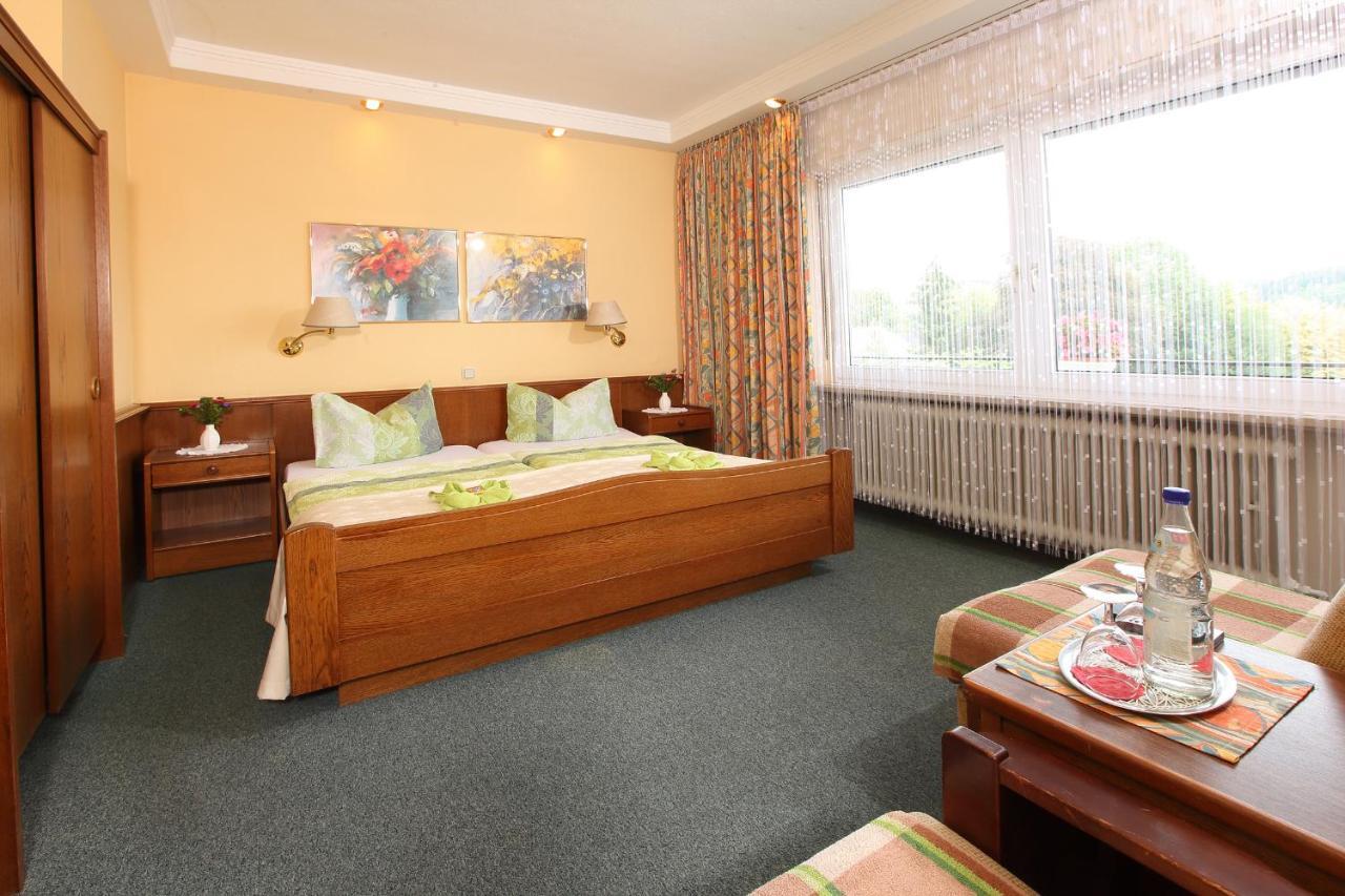 Hotel Schinderhannes Weiskirchen Eksteriør billede