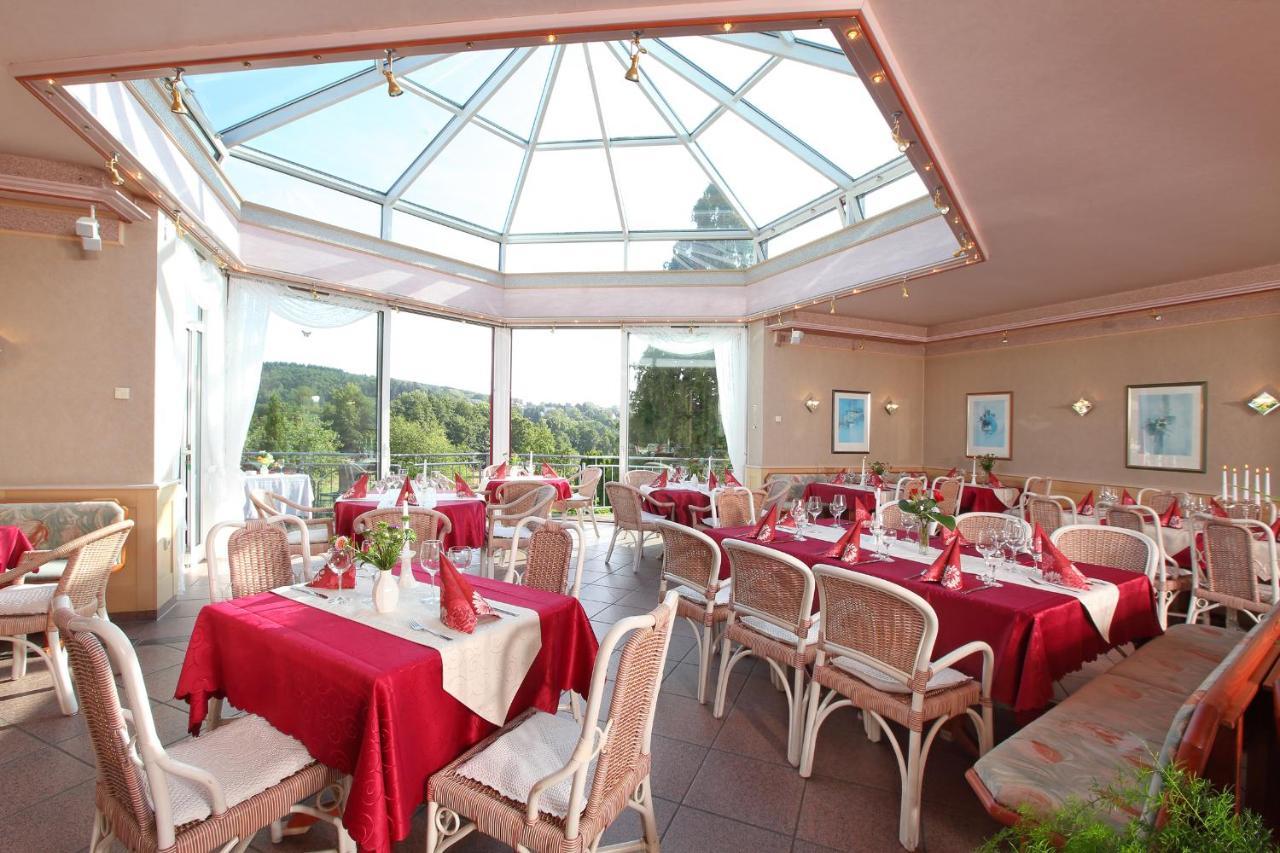 Hotel Schinderhannes Weiskirchen Eksteriør billede